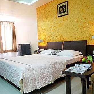 Hotel Royal Garden, Daman 2